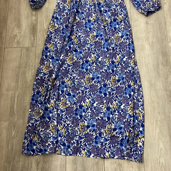 NWOT! $188 V neck Fete floral print midi dress! - Picture 5 of 14